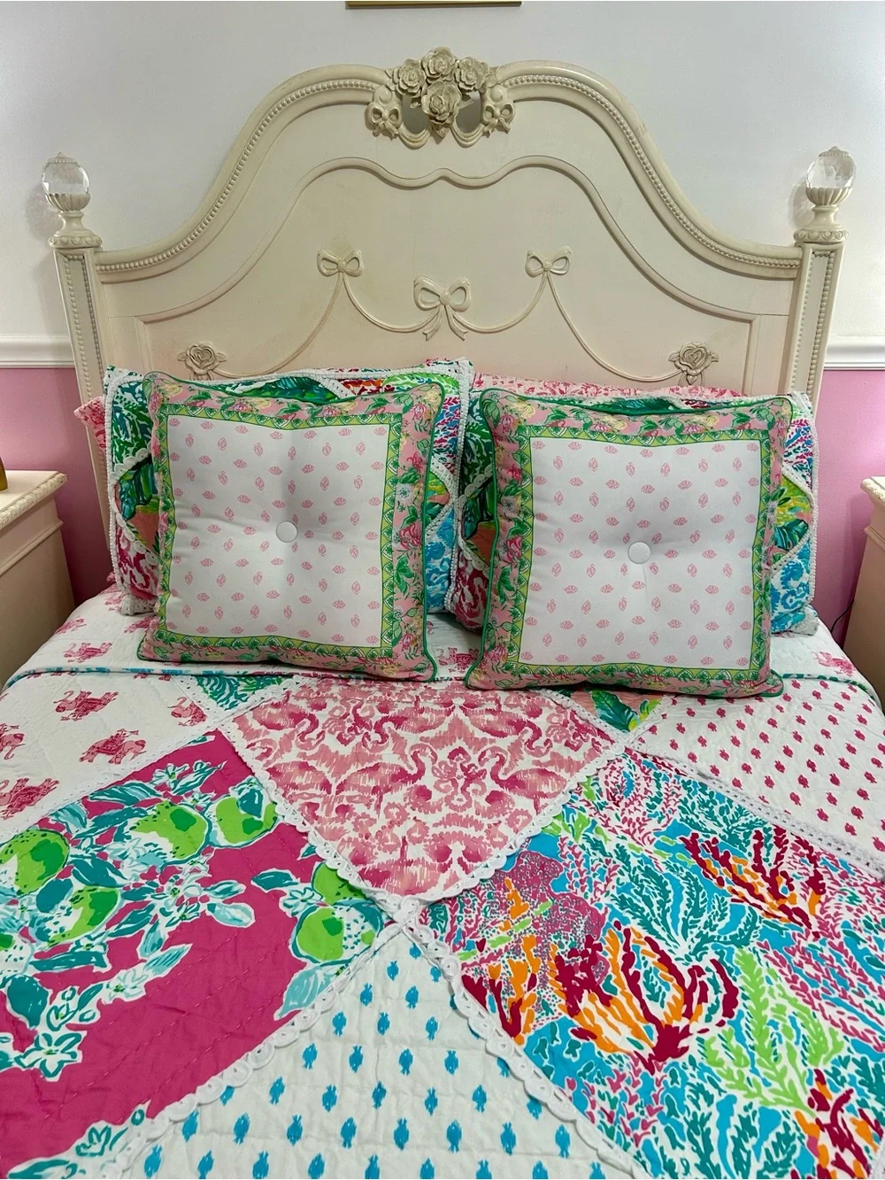 Set of 2 Lilly Pulitzer Via Amore Spritzer indoor/outdoor pillows 20x20